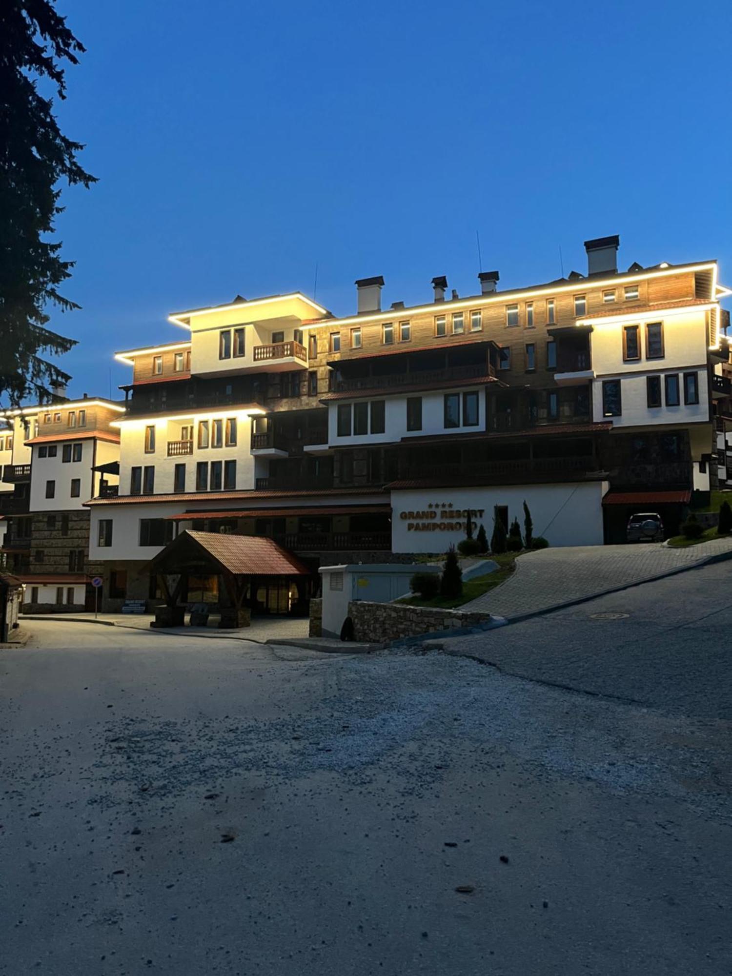 Grand Resort Luxury Apartment Pamporovo Luaran gambar